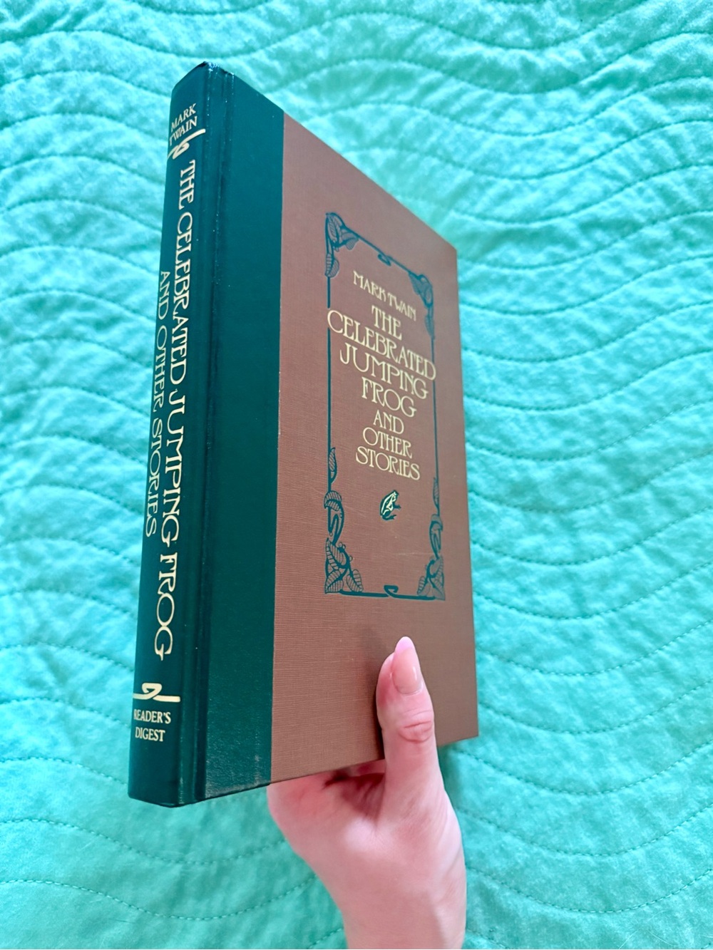 📚90s Vintage Readers Digest Hardcover The Celebrated Jumping Frog by Mark Twain